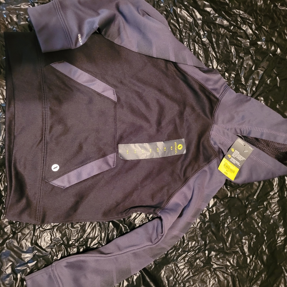 Kids jacket with hood
